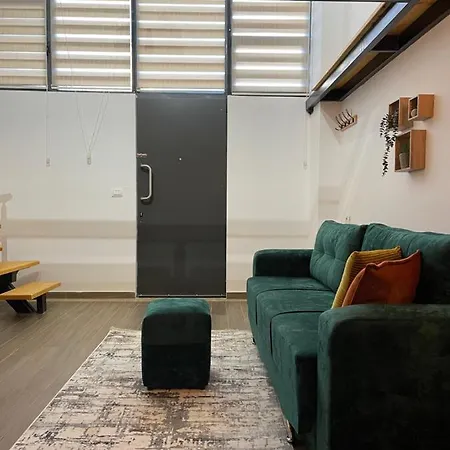 D&E Apartaments Tirana Exterior photo