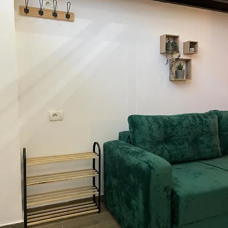 D&E Apartaments Tirana Exterior photo